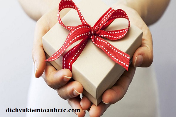 Cách viết hóa đơn hàng biếu tặng