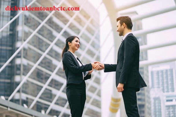 Công ty tạm ngừng kinh doanh có phải nộp thuế