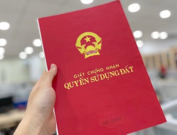 Sang tên sổ đỏ có đóng thuế trước bạ hay không