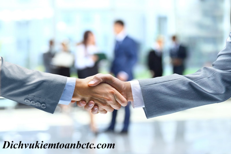 Những vấn đề cần lưu ý khi chuyển nhượng cổ phần